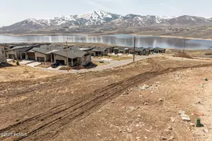 496 E Kayak Dr, Hideout, UT 84036 - Photo 11