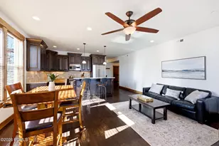 9855 N Vista Dr, Heber City, UT 84032 - Photo 9