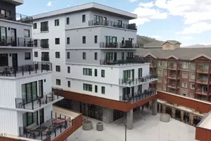 2417 High Mountain Rd, Park City, UT 84098 - Photo 23