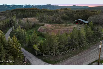8819 Highfield Road, Park City, UT 84098 - Photo 13