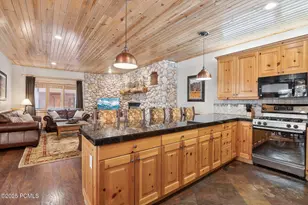 3975 N Timber Wolf Ln, Park City, UT 84098 - Photo 9