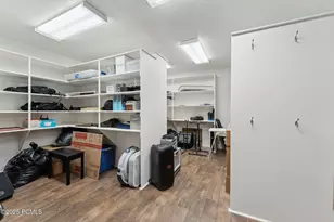 1 Cross Hill Ln, Sandy, UT 84092 - Photo 87