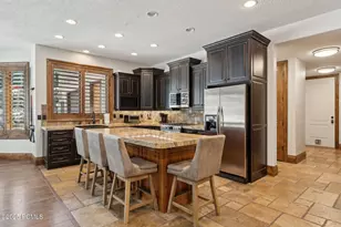 1 Cross Hill Ln, Sandy, UT 84092 - Photo 79