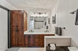 6530 Snowview Dr, Park City, UT 84098 - Photo 31