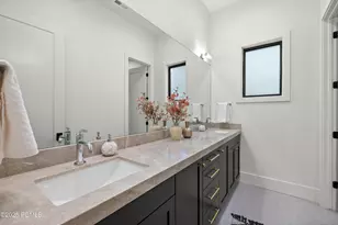 8788 Daybreaker Dr, Park City, UT 84098 - Photo 35