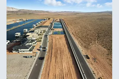 3988 S Shore Drive, Hurricane, UT 84737 - Photo 11