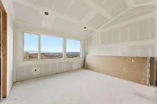 11004 N Wrangler Cir, Hideout, UT 84036 - Photo 25