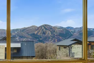 11004 N Wrangler Cir, Hideout, UT 84036 - Photo 13