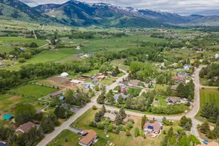 3250 N River Dr, Eden, UT 84310 - Photo 25