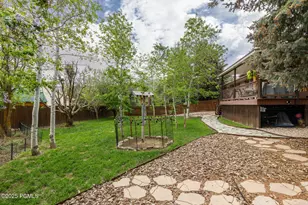 3250 N River Dr, Eden, UT 84310 - Photo 9