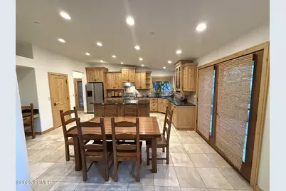 7813 Susans Circle, Park City, UT 84098 - Photo 9