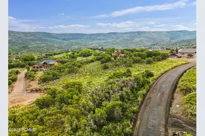 9454 Acorn Circle, Heber City, UT 84032 - Photo 7