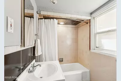 1925 E Hillcrest Avenue, Salt Lake City, UT 84106 - Photo 41