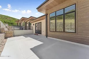 881 E Grizzly Draw Ct, Hideout, UT 84036 - Photo 23