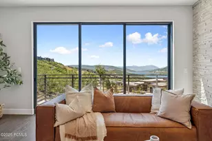 881 E Grizzly Draw Ct, Hideout, UT 84036 - Photo 3