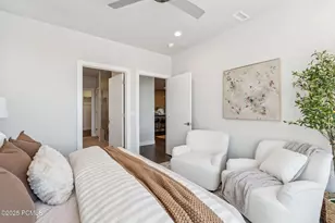 881 E Grizzly Draw Ct, Hideout, UT 84036 - Photo 11