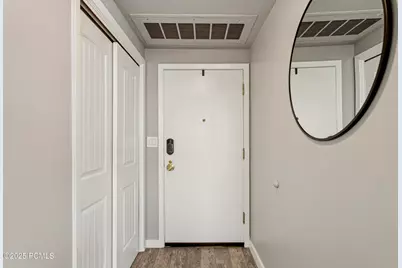 777 E South Temple Street #Apt 10d, Salt Lake City, UT 84102 - Photo 33