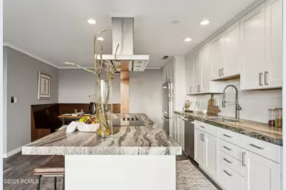 777 E South Temple Street #Apt 10d, Salt Lake City, UT 84102 - Photo 17