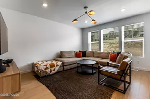 2268 N Wildwood Ln, Daniel, UT 84032 - Photo 7