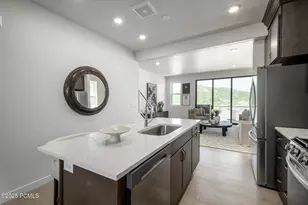 2061 W Pinnacle Ln, Heber City, UT 84032 - Photo 7