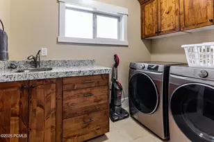 10352 N Sightline Cir, Hideout, UT 84036 - Photo 23