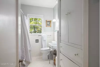 1283 E South Temple Street #402, Salt Lake City, UT 84102 - Photo 33