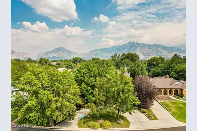 4757 S Meadowview Road, Murray, UT 84107 - Photo 13