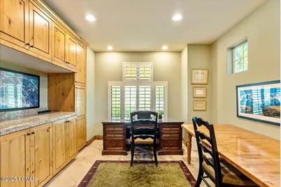 4757 S Meadowview Road, Murray, UT 84107 - Photo 33