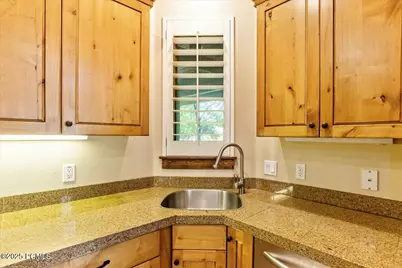 4757 S Meadowview Road, Murray, UT 84107 - Photo 23