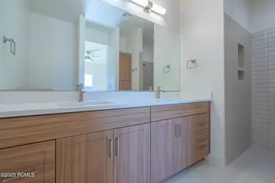 3001 N 570, Hurricane, UT 84737 - Photo 59