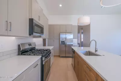 3001 N 570, Hurricane, UT 84737 - Photo 45