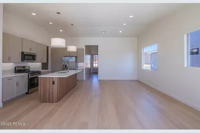 3001 N 570, Hurricane, UT 84737 - Photo 31