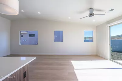 3001 N 570, Hurricane, UT 84737 - Photo 33