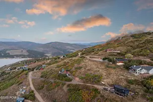 4186 S Oakview Dr, Wanship, UT 84017 - Photo 3