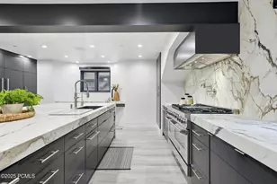 1551 Lakeside Cir, Park City, UT 84060 - Photo 7