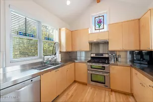 156 Sandridge Rd, Park City, UT 84060 - Photo 9