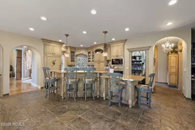 2238 E Cottonwood Cove Lane, Cottonwood Heights, UT 84121 - Photo 29