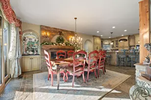 2238 E Cottonwood Cove Ln, Cottonwood Heights, UT 84121 - Photo 35