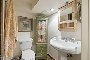 2238 E Cottonwood Cove Ln, Cottonwood Heights, UT 84121 - Photo 93