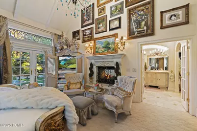 2238 E Cottonwood Cove Lane, Cottonwood Heights, UT 84121 - Photo 23