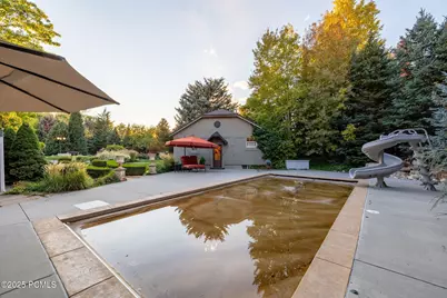 2238 E Cottonwood Cove Lane, Cottonwood Heights, UT 84121 - Photo 7