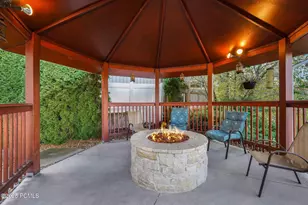 8504 Kings Hill Dr, Cottonwood Heights, UT 84121 - Photo 63