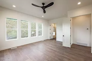 413 W Ascent Dr, Hideout, UT 84036 - Photo 9