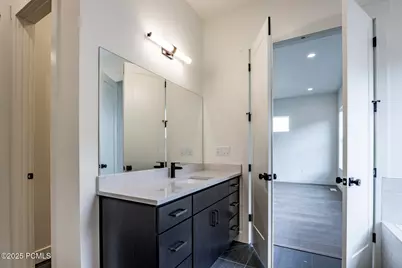 413 W Ascent Drive, Hideout, UT 84036 - Photo 5