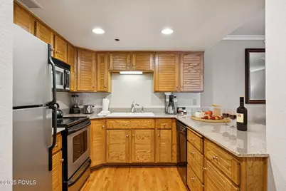 950 Park Avenue Avenue #236, Park City, UT 84060 - Photo 7