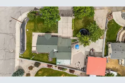 9547 N Canyon Road, Cedar Hills, UT 84062 - Photo 9