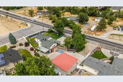 9547 N Canyon Road, Cedar Hills, UT 84062 - Photo 7