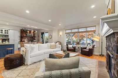 1097 N Matterhorn Court, Midway, UT 84049 - Photo 9