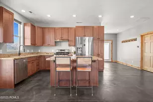 420 E Rockport Aspen Dr, Coalville, UT 84017 - Photo 5