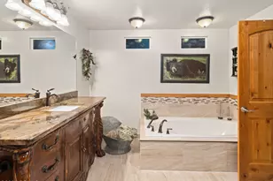 7768 N 1075, Huntsville, UT 84317 - Photo 27